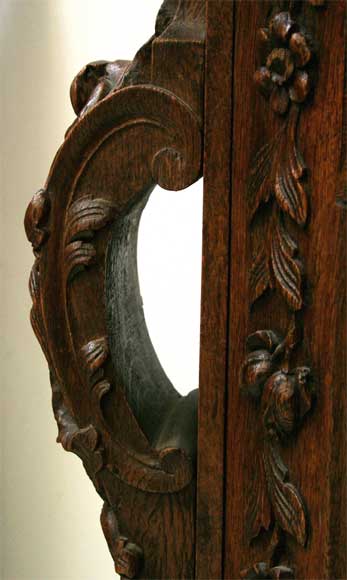 Oak fireplace with portrait of a gentleman-2