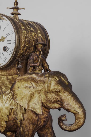 Christophe FRATIN (1801-1864) rare Asian elephant clock, in gilded and patinated bronze-1