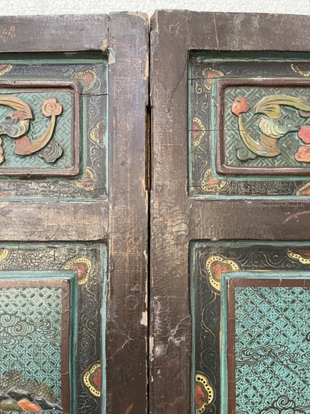 Pair of Chinese screens-14