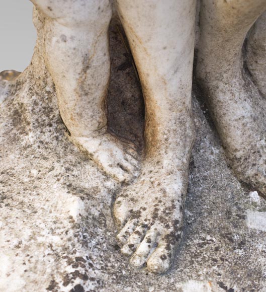 Venus and Cupid, 17th century Dutch sculpture, in Carrara marble-6