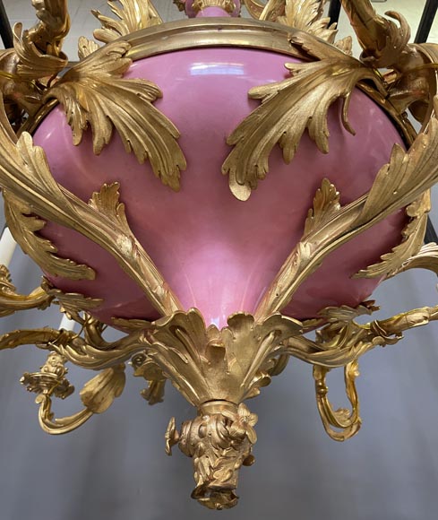 Pair of gilt bronze and blue and pink porcelain chandeliers dating from the Napoleon III reign Pair of gilt bronze and blue and pink porcelain chandeliers dating from the Napoleon III reign-6
