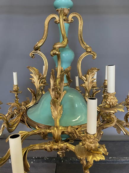 Pair of gilt bronze and blue and pink porcelain chandeliers dating from the Napoleon III reign Pair of gilt bronze and blue and pink porcelain chandeliers dating from the Napoleon III reign-8