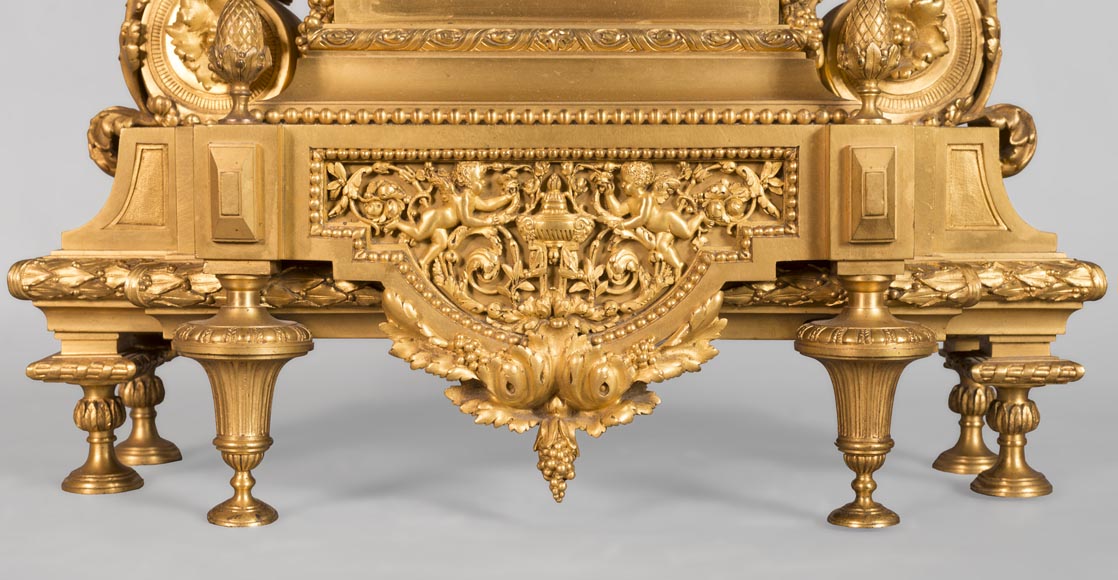 Louis XVI style clock, in gilded bronze-1