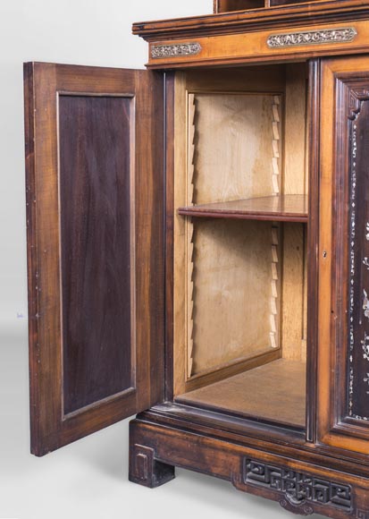 Japanese style cabinet bottom decorated with birds and mother-of-pearl butterflies-10