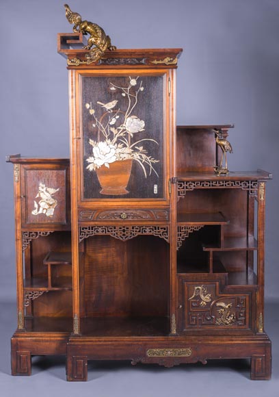 Gabriel VIARDOT (1830-1906) - Large Japanese cabinet with Foo dog-0