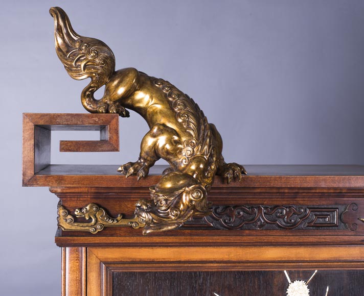 Gabriel VIARDOT (1830-1906) - Large Japanese cabinet with Foo dog-12