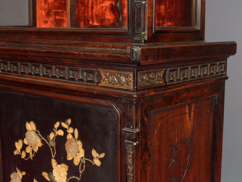 Gabriel Viardot (attributed to) - Japanese style presentation cabinet with a laquer and mother-of-pearl decor-12