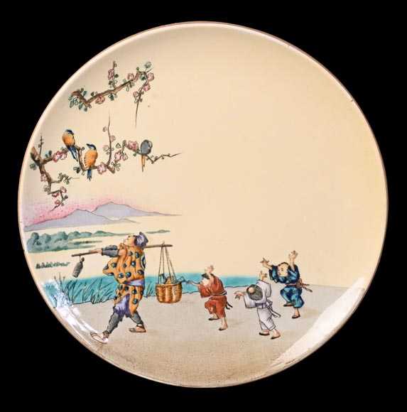 Manufacture Jules Vieillard & Cie, set of nine Japonist plates-13