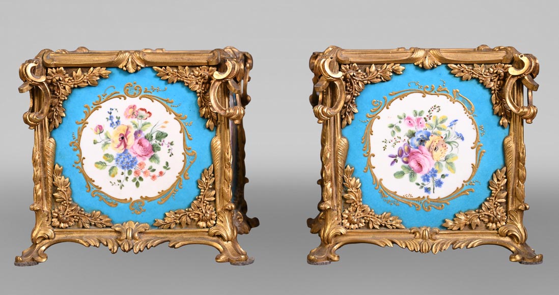 Alfred-Emmanuel-Louis Beurdeley (attributed to) Pair of small porcelain jardinières with gilt-bronze mounts-1