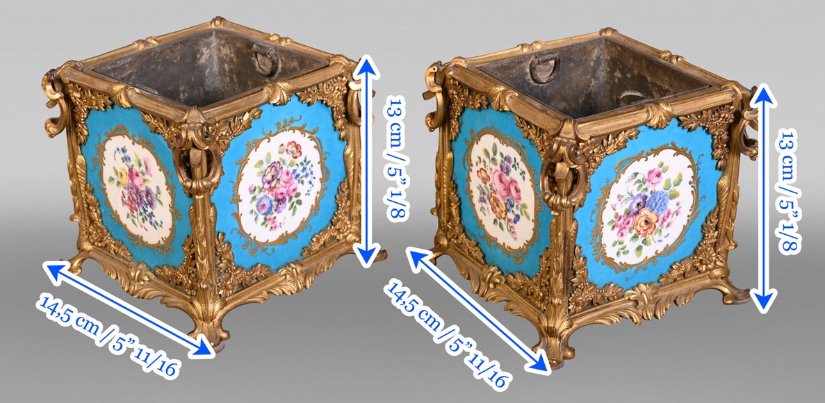 Alfred-Emmanuel-Louis Beurdeley (attributed to) Pair of small porcelain jardinières with gilt-bronze mounts-9