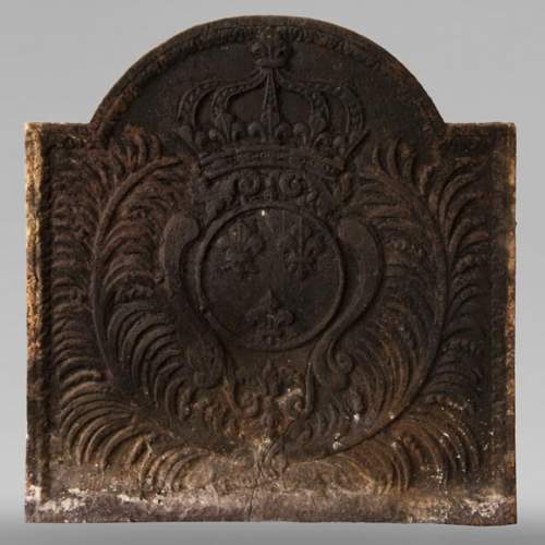 Antique fireback to the Armes de France from the 19th century