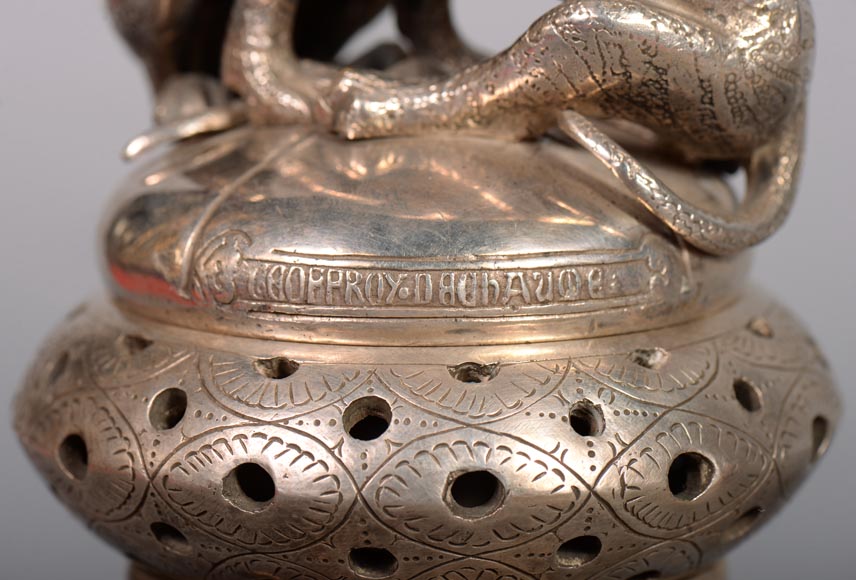 Victor GEOFFROY-DECHAUME, Pair of incense burners made out of silvered bronze, adorned with dogs, circa 1840-9