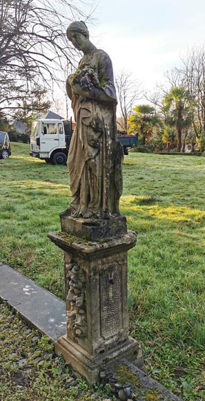 Set of two stone sculptures representing female figures dressed as antique mid-19th century -3