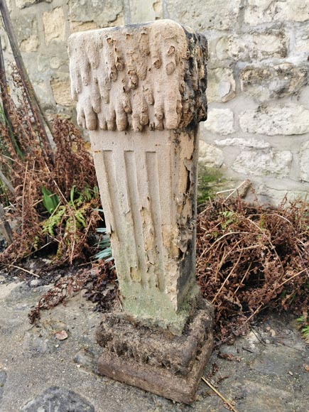 Wall fountain in Saint Maximin stone, end of the 19th century-7