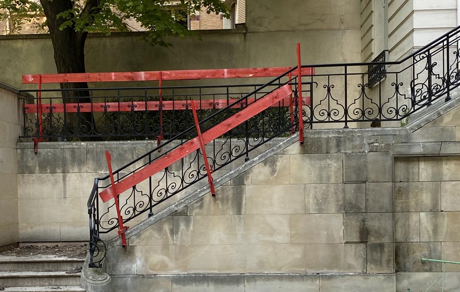 Lot of cast iron guardrails for monumental stairs, end of 19th century-4