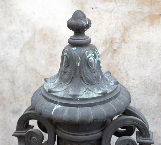 Pair of Renaissance style vases in patinated bronze from the Mouchy-le-Châtel castle,  second half of the 19th century-7