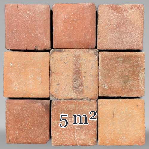 Batch of around 5 m² of terracotta floor tiles in square shape