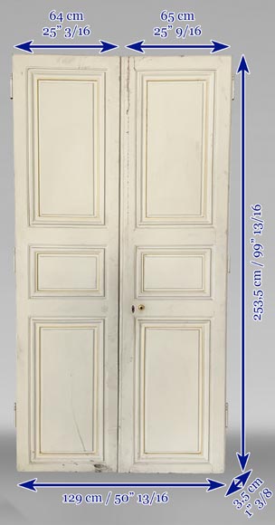 Serie of three double doors in painted wood-21