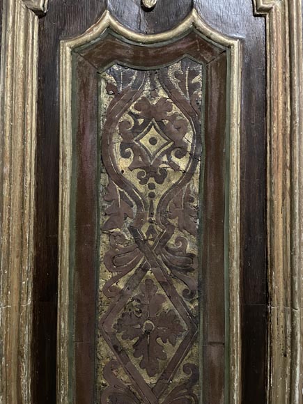 Paneled room with velvet and Cordove leather decoration, 19th century-17