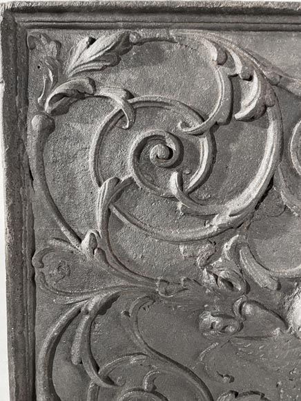 Phoenix-shaped fireplace plaque, decorated with scrolls-1