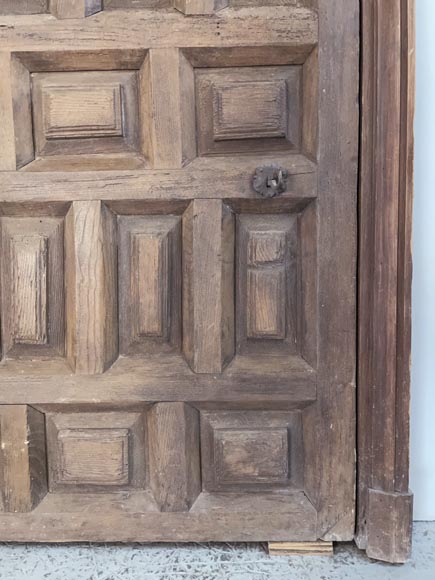 Spannish oak door with frame, 18th century-4