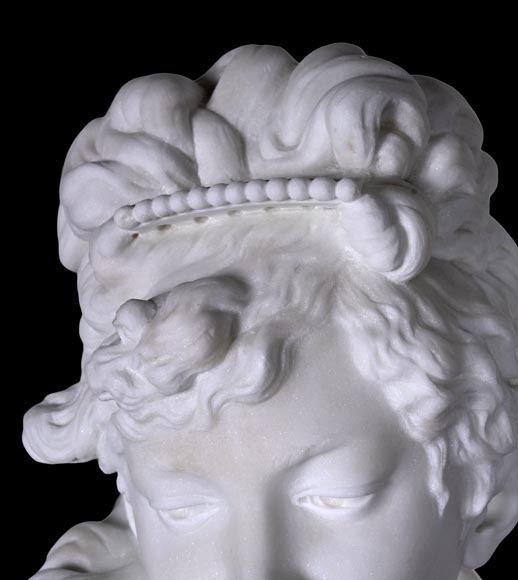 Joseph FRUGONI, Bust of a woman or Aphrodite Joseph FRUGONI, Bust of a woman or Aphrodite-5