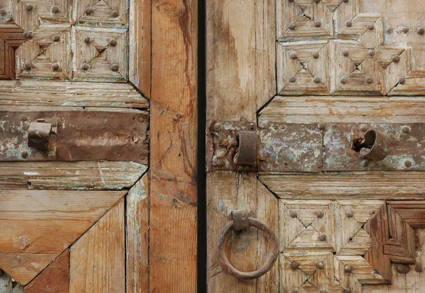 Hispanic-moorish door-3