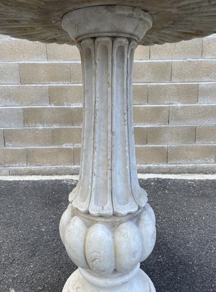 Small fountain in Carrara marble-5