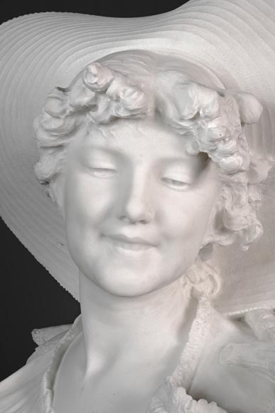 F. SAUL, Jeune fille au chapeau dans les vignes, carved bust in Carrara marble-1