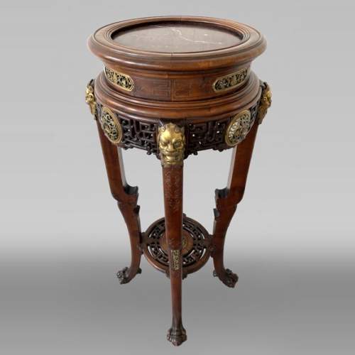 L’Escalier de Cristal – Japoniste guéridon in exotic wood and gilt bronze