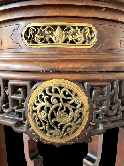 L’Escalier de Cristal – Japoniste guéridon in exotic wood and gilt bronze-4
