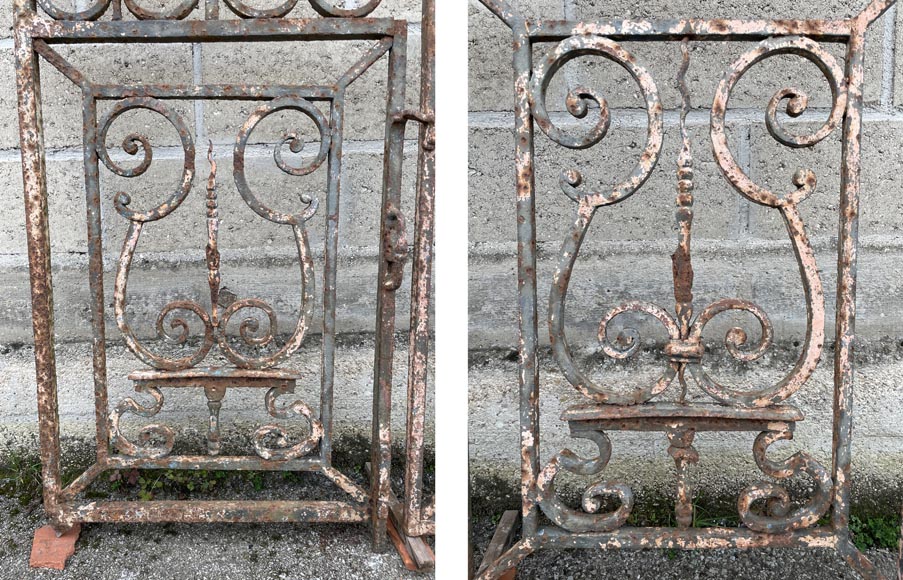 Small wrought-iron gate-4