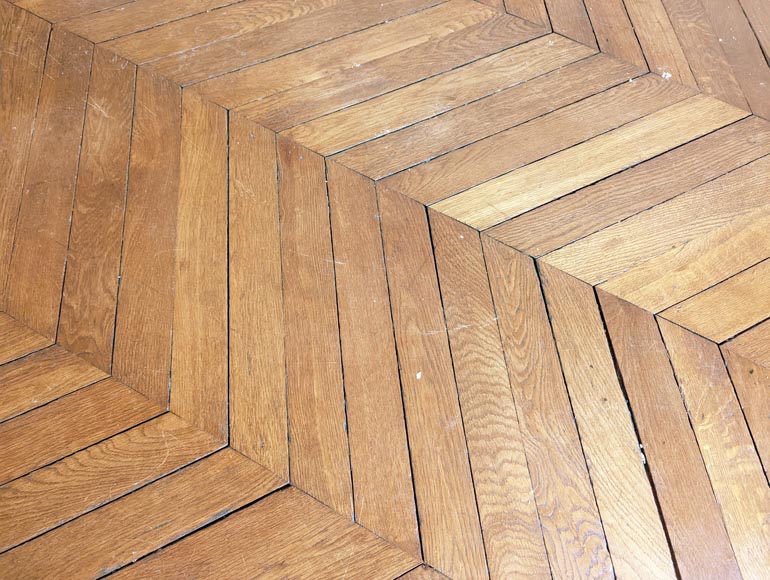 12 m² lot of oak herringbone parquet-5