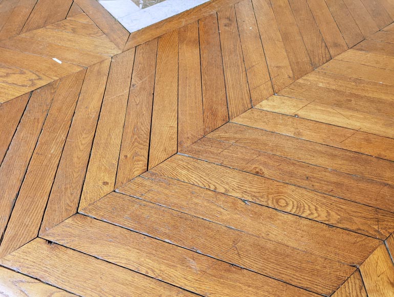 12 m² lot of oak herringbone parquet-6