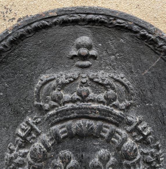 Fireback from the 19th century with the coat of arms of France and the collars of the order of Saint Michael and the Holy Spirit-4