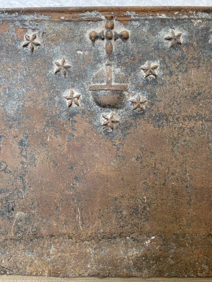 Large fireback with fleur-de-lys, dated 1772-2