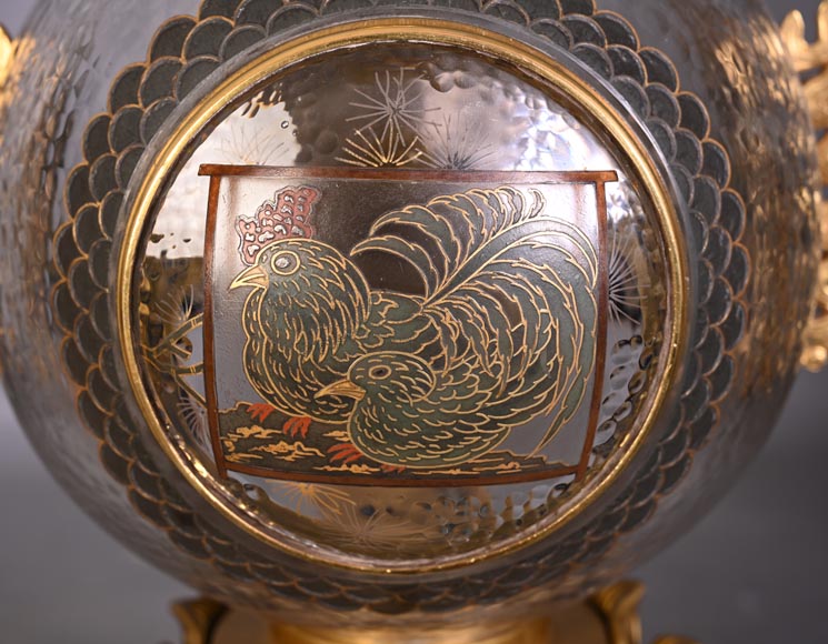 L’Escalier de CRISTAL – Japonist Glass Clock in the Shape of a Sphere Emerging from a Lotus Flower-11