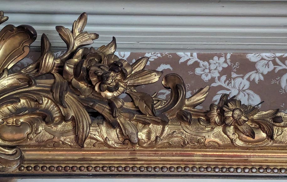 Large Regence style gilded trumeau surmounted by a palm leaf-3