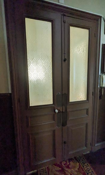 Napoleon III-style double door with engraved glass-7