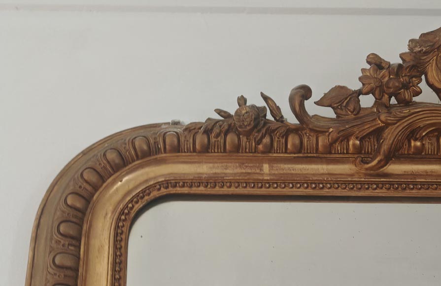 Louis XV-style gilded trumeau-3