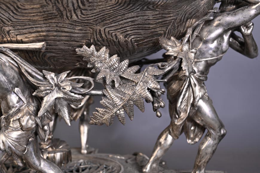 CAILAR, BAYARD & CIE – Table centerpiece featuring Native Americans CAILAR, BAYARD & CIE – Table centerpiece featuring Native Americans-13