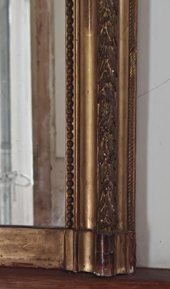 Small Louis XVI-style gilded trumeau-4