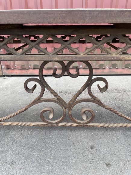 Cast iron table in Neo-Gothic style, 19th century-2