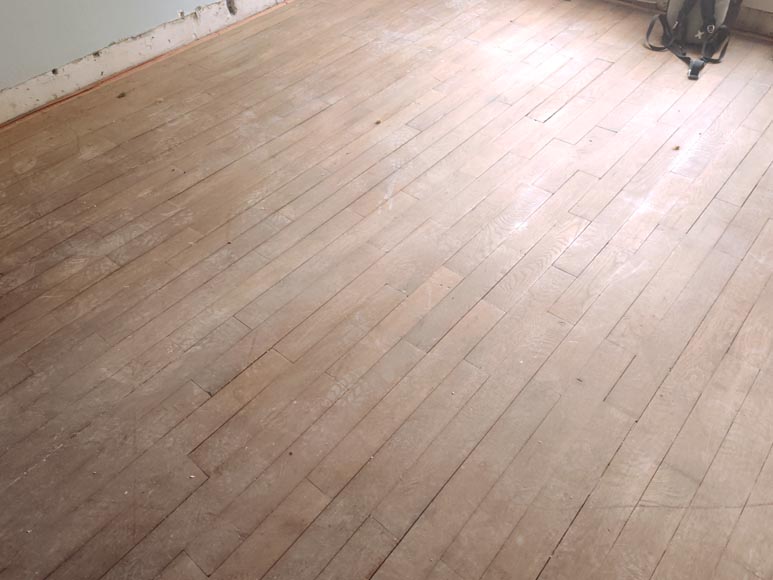 Lot of approximately 13 m² of linear parquet flooring-3