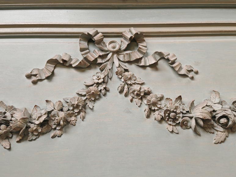 Napoleon III style trumeau in wood adorned with a garland of flowers-5