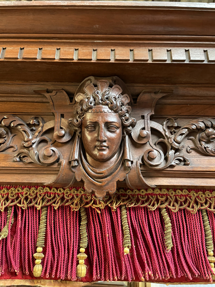 Jean-Paul MAZAROS (1823-1900), Neo-Renaissance four-poster bed in carved walnut Jean-Paul MAZAROS (1823-1900), Neo-Renaissance four-poster bed in carved walnut-10