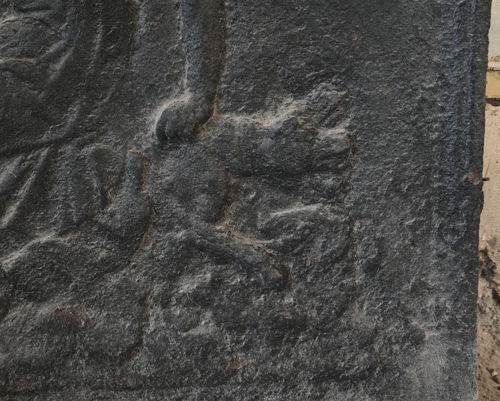 Fireback depicting Pluto and Cerberus-4