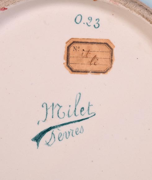 Félix Optat MILET, Large enamelled dish on a gold background, 19th century-9