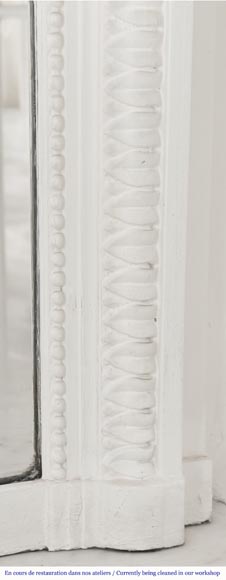 Louis XVI style trumeau decorated with a plant crown-4