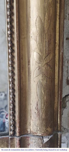 Louis XVI style gilded trumeau with engraved floral decoration-4